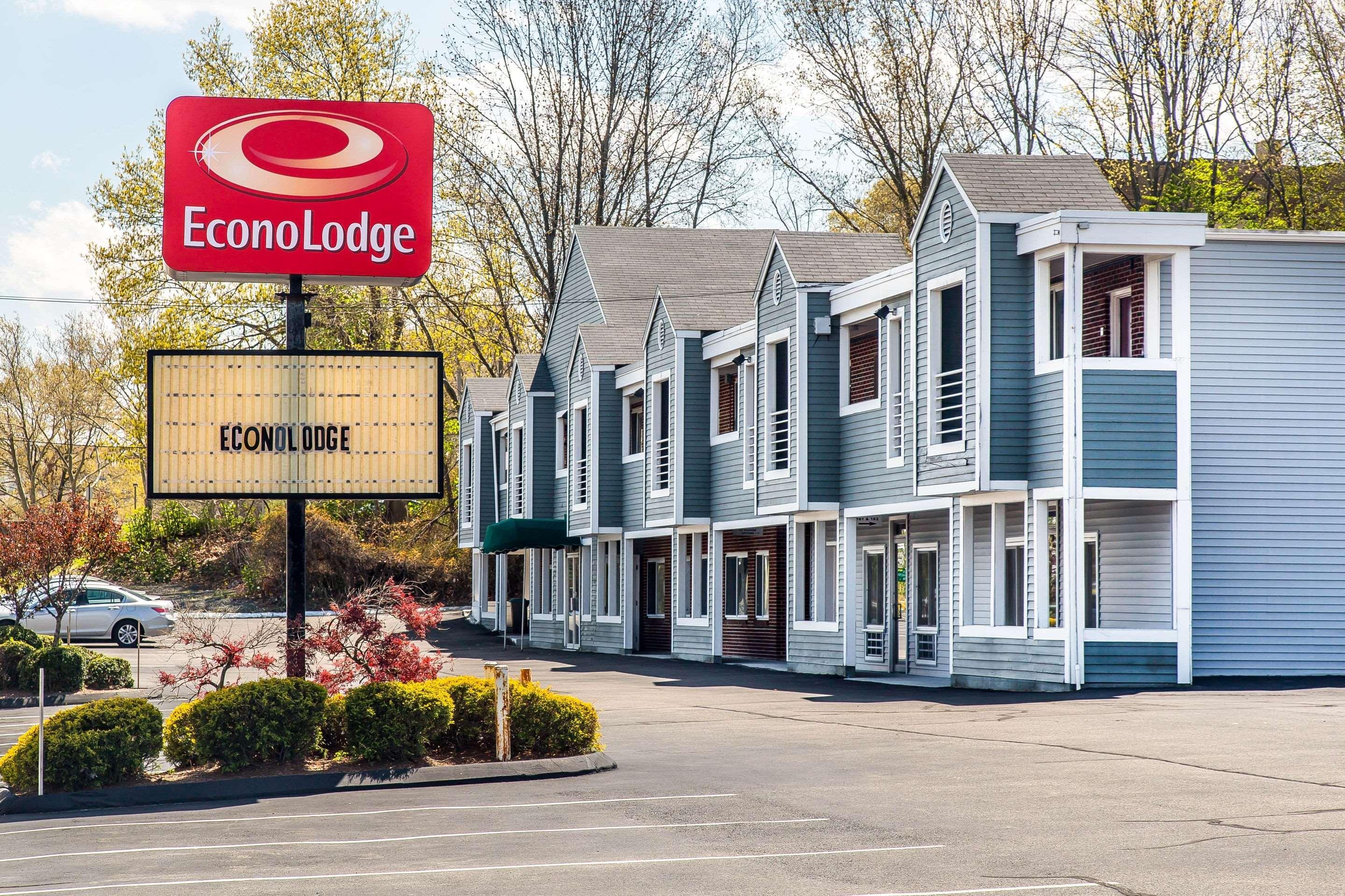 Econo Lodge Cranston - Providence Zewnętrze zdjęcie