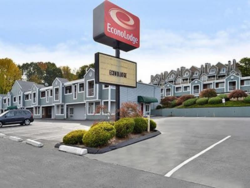 Econo Lodge Cranston - Providence Zewnętrze zdjęcie